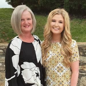 Meet your Posher, Stephanie